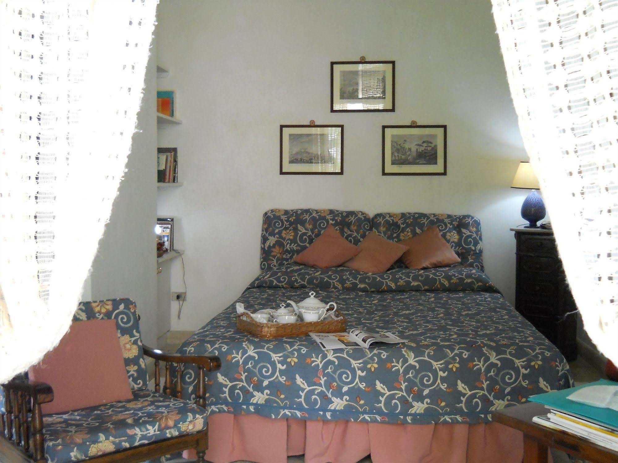B&B L'Orangerie D'Epoque 莱切 外观 照片