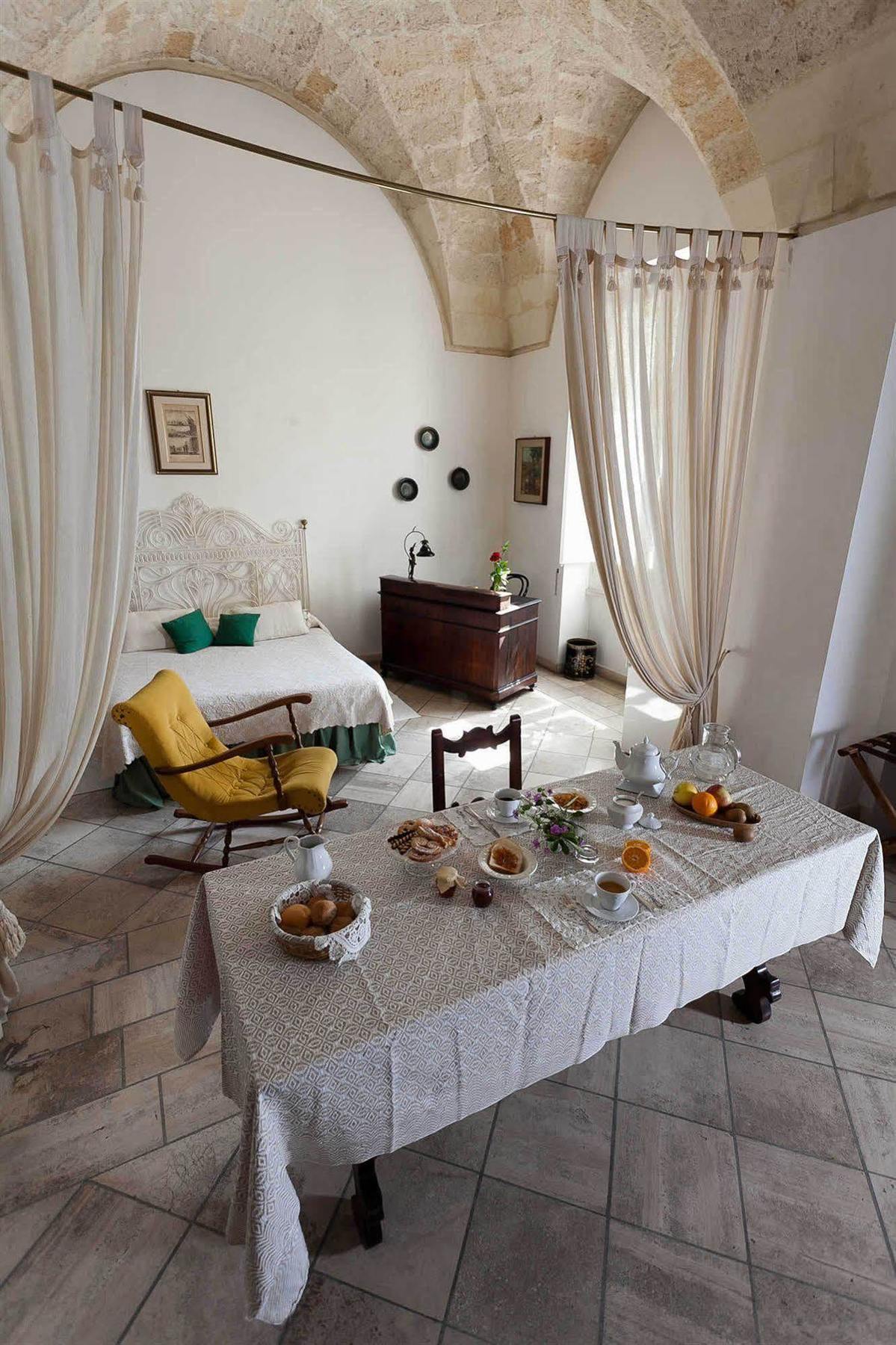 B&B L'Orangerie D'Epoque 莱切 外观 照片